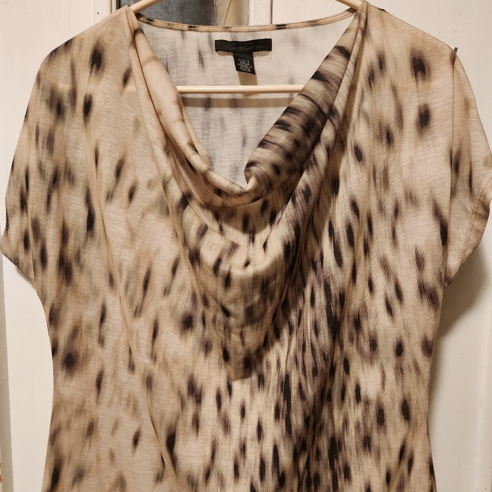 Pre-owned Kenneth Cole New York with Cowl Neck, Large, Made in Vietnam